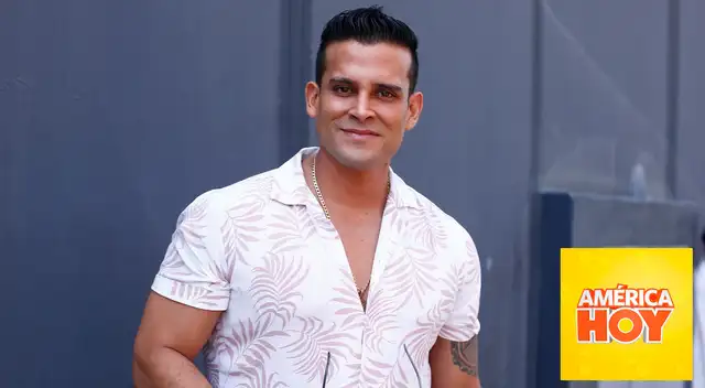 El cantante Christian Domínguez fue duramente criticado por formar parte del programa, pese a estar envueltos en escándalos.