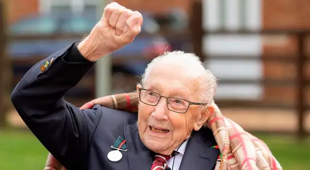 El veterano del ejército británico luchó contra la COVID-19.