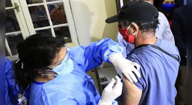 Chile cuenta con 734.035 infectados y 18.559 fallecidos desde el inicio de la pandemia en el país.