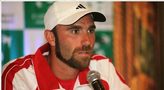 El extenista Luis Horna cuestionó que Esto es guerra continúe al aire mientras competencias deportivas no pueden reactivarse por la pandemia.