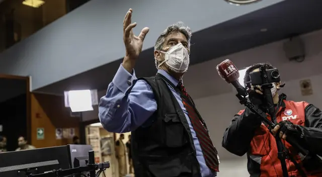 Presidente Francisco Sagasti confirmó la salida de las primeras 300 mil vacunas contra el coronavirus.