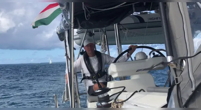 La publicación de Twitter cuenta con miles de reacciones y cientos de comentarios.