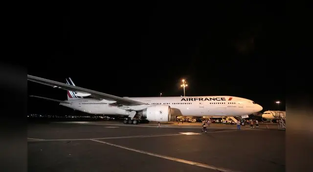 300 mil dosis contra el COVID-19 llegaron al Perú