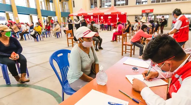 ¿Quiénes recibirán el subsidio en febrero? El bono de 600 soles será pagado a hogares que estén viviendo en regiones de cuarentena extrema. ¿Quiénes recibirán el subsidio en febrero? El bono de 600 soles será pagado a hogares que estén viviendo en regiones de cuarentena extrema.