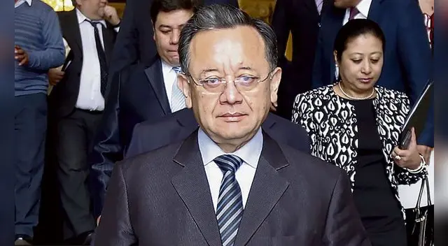 Congresista Edgar Alarcón es acusado de enriquecimiento ilícito.