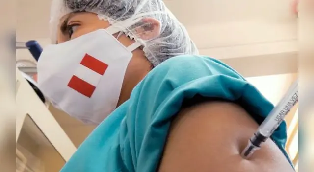 Vacunación contra la covid-19 en el Perú