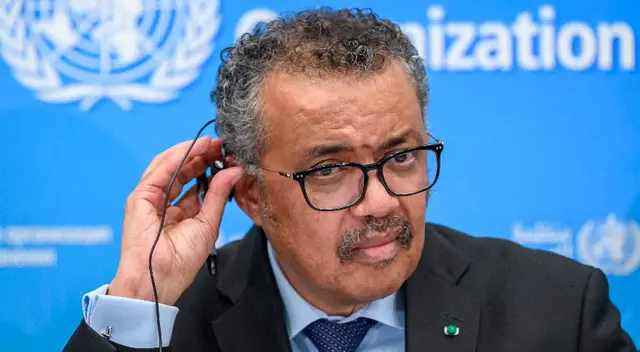 Además, pide a las farmacéuticas reforzar las dosis. Además, pide a las farmacéuticas reforzar las dosis.