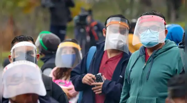 Alicia Abanto, adjunta de la DP, sostiene que cifras señalan que el actual confinamiento no ha resuelto los problemas del COVID-19.