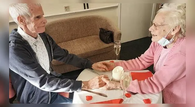 Stanley Harbour, de 83 años, y su esposa Mavis, de 81, dejaron de verse en febrero del 2020. Stanley Harbour, de 83 años, y su esposa Mavis, de 81, dejaron de verse en febrero del 2020.