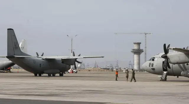 La distribución de vacunas, en el segundo día, se realizó a Tumbes, Piura, Chiclayo, Trujillo, Tacna, Moquegua, Arequipa, Puerto Maldonado, Juliaca, Yurimaguas, Tarapoto, Pucallpa e Iquitos La distribución de vacunas, en el segundo día, se realizó a Tumbes, Piura, Chiclayo, Trujillo, Tacna, Moquegua, Arequipa, Puerto Maldonado, Juliaca, Yurimaguas, Tarapoto, Pucallpa e Iquitos