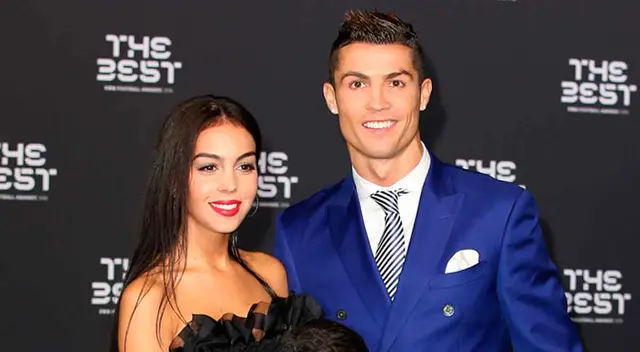 Cristiano y Georgina costearán el tratamiento del menor.