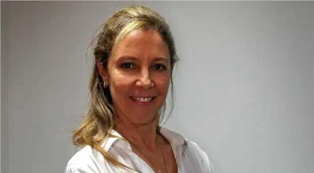 Mariana Ramírez del Villar hace reto de altura en EEG.