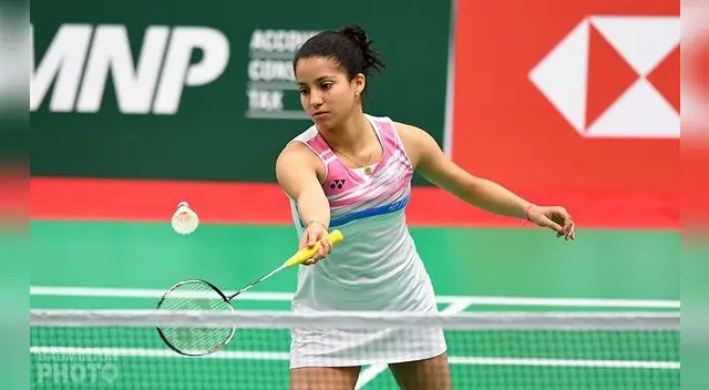 Fernanda ha sido campeona sudamericana en singles y mixtos por 5 años consecutivos Fernanda ha sido campeona sudamericana en singles y mixtos por 5 años consecutivos