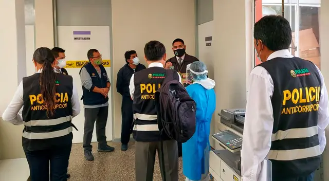 El personal de la Dircocor realizó esta acción simultánea en la mencionada red de salud, la Micro Red de Salud Paucarpata, Centro de Salud Manuel Prado y Centro de Salud Campo Marte.