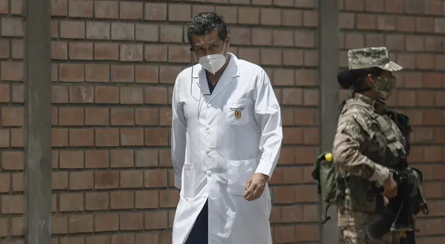 Germán Málaga confirmó que asistió a Palacio de Gobierno tras llamado de Martín Vizcarra. Germán Málaga confirmó que asistió a Palacio de Gobierno tras llamado de Martín Vizcarra.