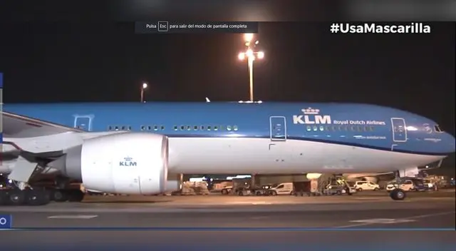 700 mil dosis contra el coronavirus llegaron al Perú. 700 mil dosis contra el coronavirus llegaron al Perú.