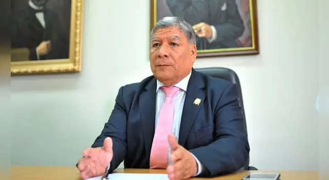 Orestes Sánchez sería vacado por acceder a la vacuna sinopharm