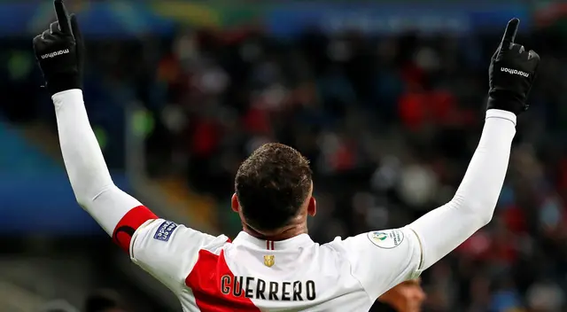 Paolo Guerrero, capitán de la selección peruana, fue noticia en las redes sociales. Paolo Guerrero, capitán de la selección peruana, fue noticia en las redes sociales.