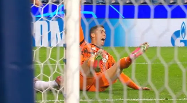 La Juventus de Cristiano Ronaldo cayó 1-2 ante Porto por la Champions League. La Juventus de Cristiano Ronaldo cayó 1-2 ante Porto por la Champions League.