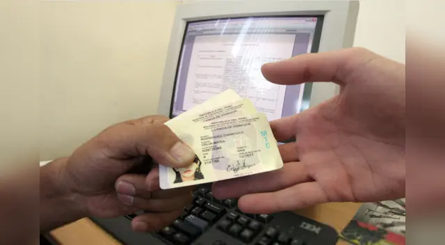 Ministerio de Trasportes y Comunicaciones recuerda la aplicación de brevetes Ministerio de Trasportes y Comunicaciones recuerda la aplicación de brevetes