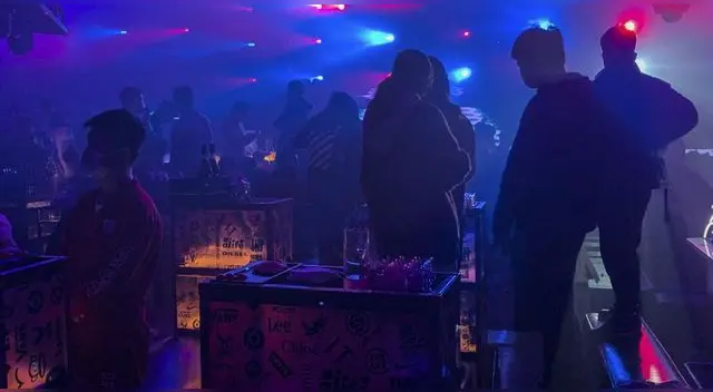 Es una primera medida que seguirá a otra serie de ayudas que serán anunciadas próximamente. Es una primera medida que seguirá a otra serie de ayudas que serán anunciadas próximamente.