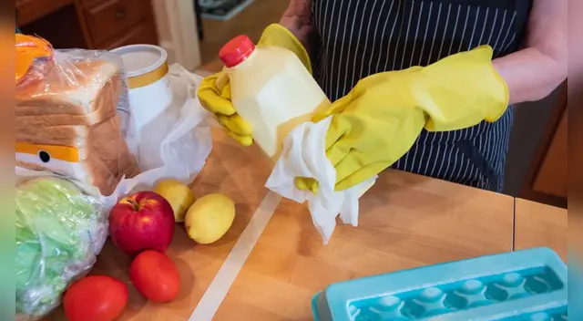 La COVID-19 no se transmite por contacto con los alimentos ni con sus envases, afirma la FDA. La COVID-19 no se transmite por contacto con los alimentos ni con sus envases, afirma la FDA.