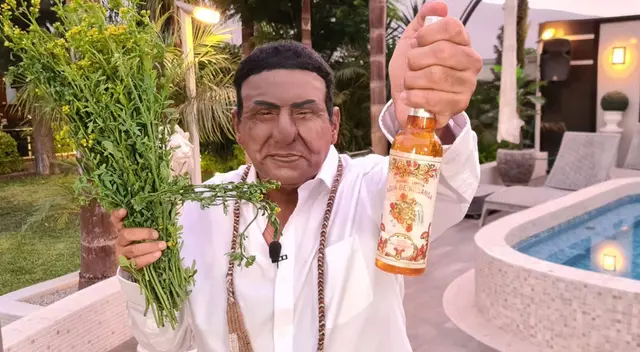 Con divertida parodia Con divertida parodia