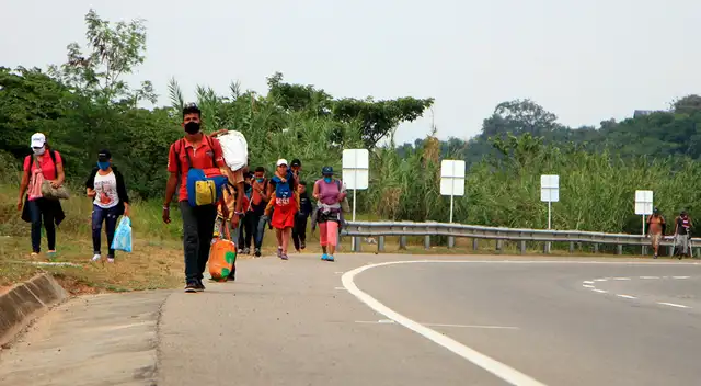 Hasta la fecha, Chile cuenta con 1,4 millones de migrantes, lo que equivale al 7 % de su población. Hasta la fecha, Chile cuenta con 1,4 millones de migrantes, lo que equivale al 7 % de su población.