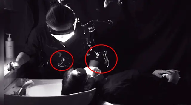 Así se dispersan los aerosoles generados por el habla de personas con y sin mascarilla.