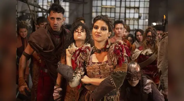 Bia: Un mundo al revés cuenta con 6 canciones originales y 5 reversiones.