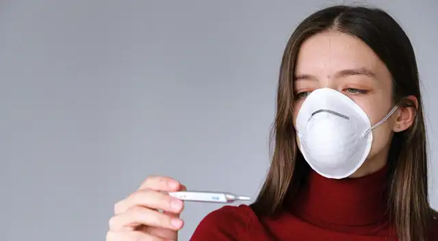 Los síntomas de la nueva cepa del coronavirus pueden causar deshidratación.