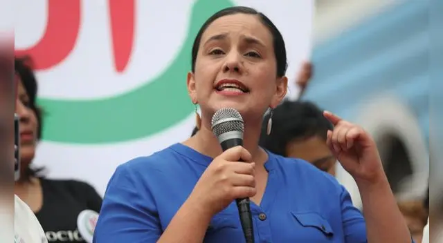 Verónika Mendoza Verónika Mendoza