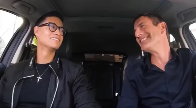 Rayo en la botella compartió un spot promocionando el inicio de la nueva temporada de Yo Soy con los dos jurados, este lunes 8 de marzo. Rayo en la botella compartió un spot promocionando el inicio de la nueva temporada de Yo Soy con los dos jurados, este lunes 8 de marzo.