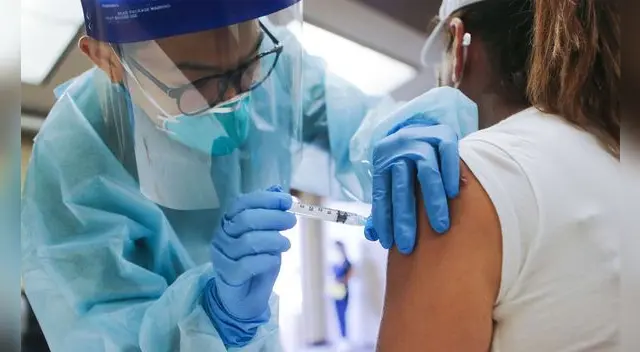 En marzo inicia la vacunación Pfizer en todo el Perú. Conoce todos los detalles de la inoculación con las primeras 50 mil dosis. En marzo inicia la vacunación Pfizer en todo el Perú. Conoce todos los detalles de la inoculación con las primeras 50 mil dosis.