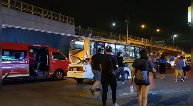 reportan aglomeraciones en Puente Nuevo