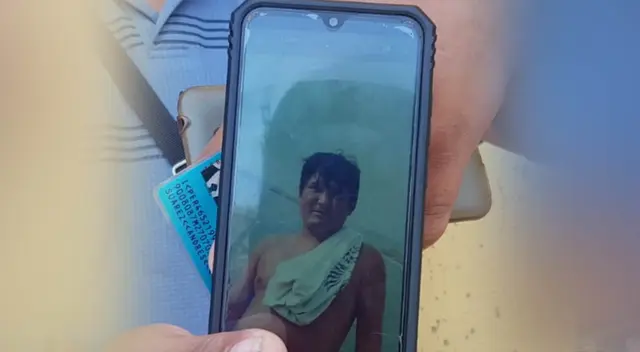 Mototaxista es asesinado en San Juan de Lurigancho. El caso ya se encuentra en investigación. La familia de la víctima exige justicia para que su muerte no quede impune. Mototaxista es asesinado en San Juan de Lurigancho. El caso ya se encuentra en investigación. La familia de la víctima exige justicia para que su muerte no quede impune.