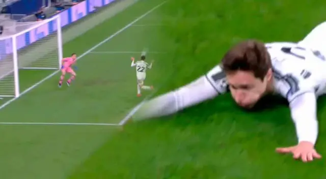 'Fede' Chiesa marca un doblete en octavos de final de Champions League. 'Fede' Chiesa marca un doblete en octavos de final de Champions League.