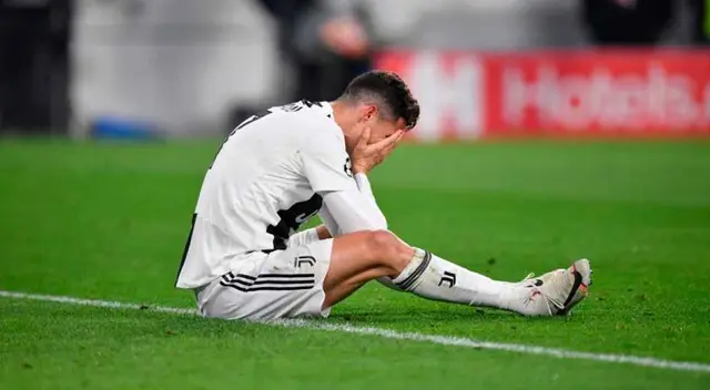 Cristiano Ronaldo se queda eliminado en la Champions League. Cristiano Ronaldo se queda eliminado en la Champions League.