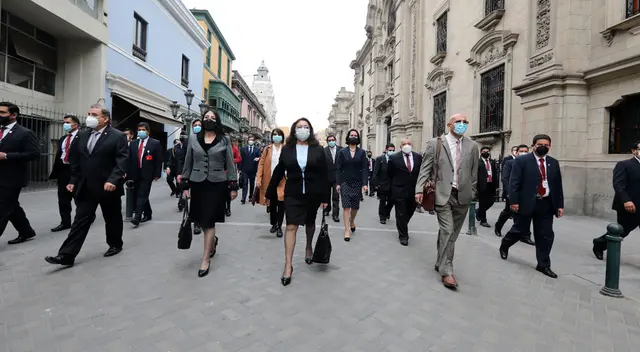 Ministros rechazaron las declaraciones de la exministra de Relaciones Exteriores, Elizabeth Astete, quien afirmó que su vacunación irregular fue con autorización del presidente Francisco Sagasti. Ministros rechazaron las declaraciones de la exministra de Relaciones Exteriores, Elizabeth Astete, quien afirmó que su vacunación irregular fue con autorización del presidente Francisco Sagasti.