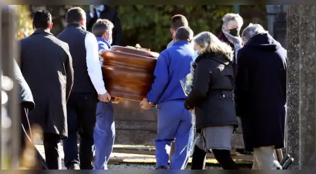 La causa de su muerte fue una cirrosis hepática, por lo que su cuerpo fue trasladado sin mayores complicaciones a la funeraria.