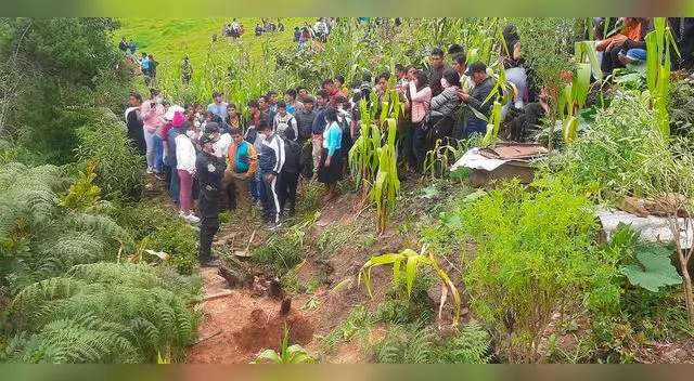 Mujer es asesinada y enterrada en una chacra