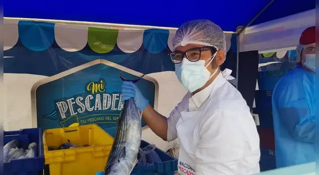 Ministro de producción en la 2da edición del mercado de la chacra a la olla Ministro de producción en la 2da edición del mercado de la chacra a la olla