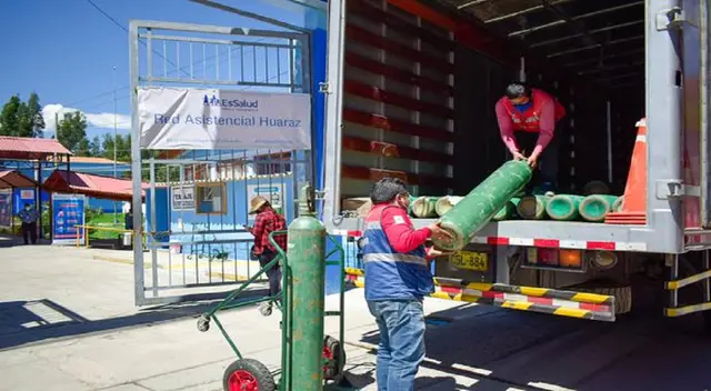 La Red Asistencia de Huaraz recibió 90 balones de oxígeno medicinal de 10 metros cuadrados. La Red Asistencia de Huaraz recibió 90 balones de oxígeno medicinal de 10 metros cuadrados.