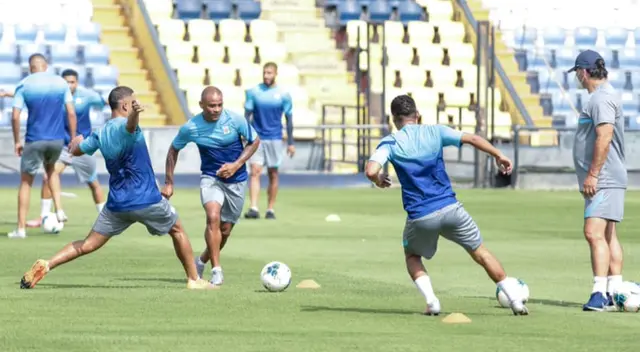 Alianza Lima a un paso de oficializarse su presencia en la Liga 1 2021. Alianza Lima a un paso de oficializarse su presencia en la Liga 1 2021.