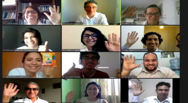 Dictan taller de escritura creativa inspiradas en las madres y abuelas