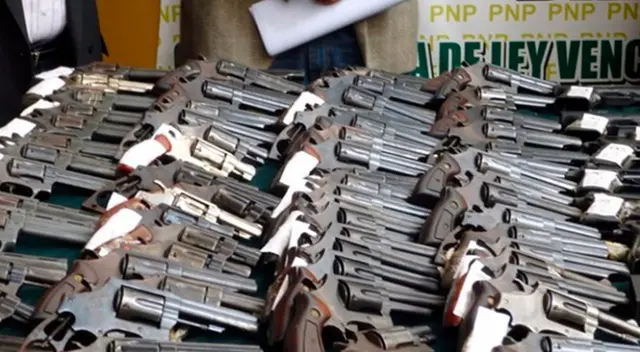 Sucamec indicó que solo en 10 días se incautó 156 armas de fuego Sucamec indicó que solo en 10 días se incautó 156 armas de fuego