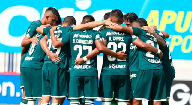 Universitario vive un tenso momento.