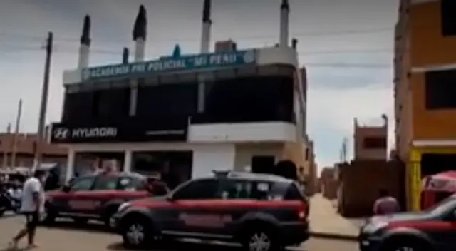 Intervienen a estudiantes en academia de Barranca. Intervienen a estudiantes en academia de Barranca.