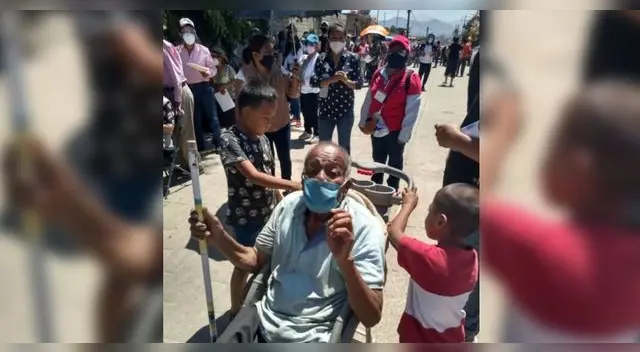 Su familia es de escasos recursos, por lo que un auto, incluso una silla de ruedas, son lujos que no se pueden permitir. Su familia es de escasos recursos, por lo que un auto, incluso una silla de ruedas, son lujos que no se pueden permitir.