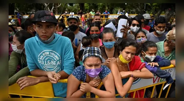 La Fuerza Armada Nacional Bolivariana (FANB) informó el lunes que dos militares venezolanos murieron en un enfrentamiento con grupos irregulares de Colombia en Apure. La Fuerza Armada Nacional Bolivariana (FANB) informó el lunes que dos militares venezolanos murieron en un enfrentamiento con grupos irregulares de Colombia en Apure.